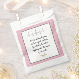 Tasjes met gunsten van Ode aan de Liefde door dich Bedankzakje