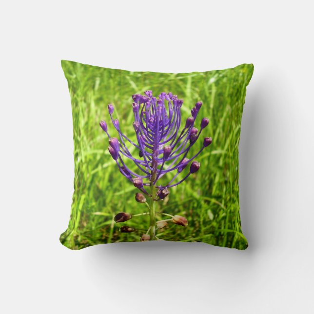 Tassel-Hyacinth Throw Cushion Kussen (Voorkant)