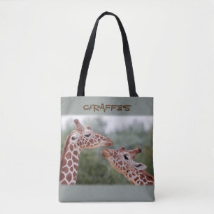 Tassen met giraffen verliefd over de hele print