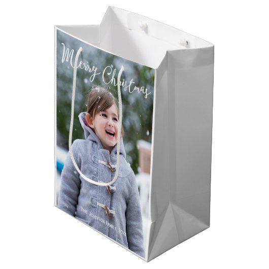 Tassen voor Kerstcadeaus met Foto van Meisje en Sn Medium Cadeauzakje (Voorkant Gekanteld)