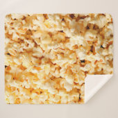Tasty popcorn op de hele achtergrond. Levensmiddel Sherpa Deken (Voorkant (horizontaal))
