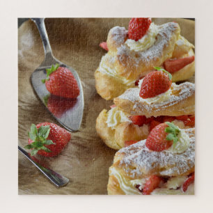 Tasty Sweet Strawberry Eclairs Pastry Summer Food Legpuzzel