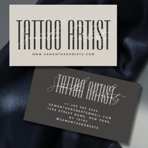 Tatoeëerder moderne typografie script beige grijs visitekaartje