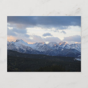 Tatras in het poster van de wolken briefkaart