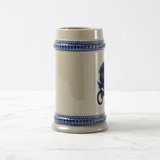 Tatsuya Mok (Center)