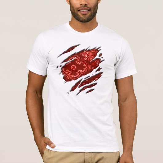 Tattered Red Bandana T-shirt (Voorkant)