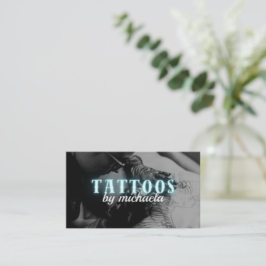 Tattoo Artist Custom Photo Blue Neon Visitekaartje (Staand voorkant)