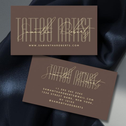 Tattoo artist modern typography script brown visitekaartje