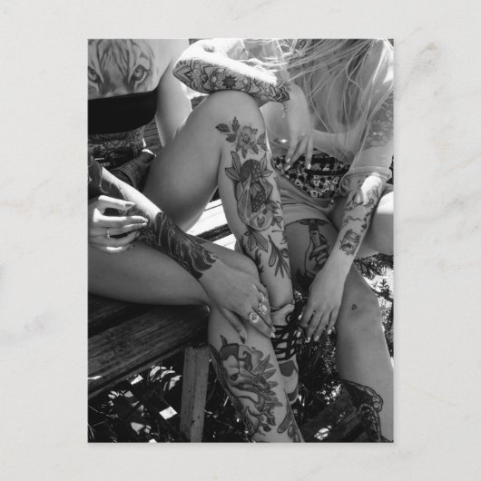 TATTOO GIRLS BRIEFKAART (Voorkant)