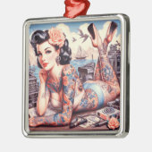  Tattoo Old School Meisje Metalen Ornament (Links)