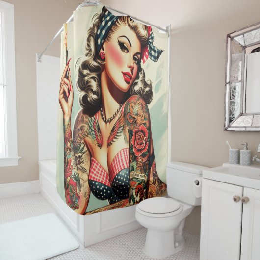  Tattoo Old School Pin-up Douchegordijn (In situ)