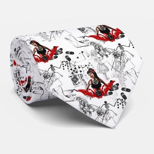 Tattoo omhoog stropdas (Opgerold)