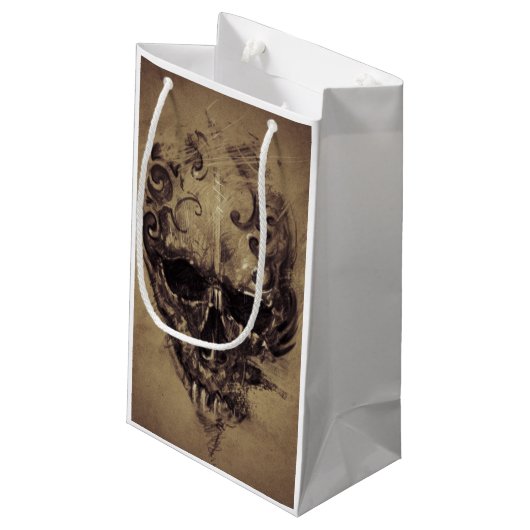 Tattoo schedel over papier klein cadeauzakje (Achterkant Gekanteld)