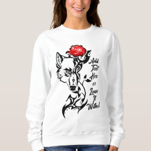 Tattoo She-Wolf Head en Red Rose Sweatshirt