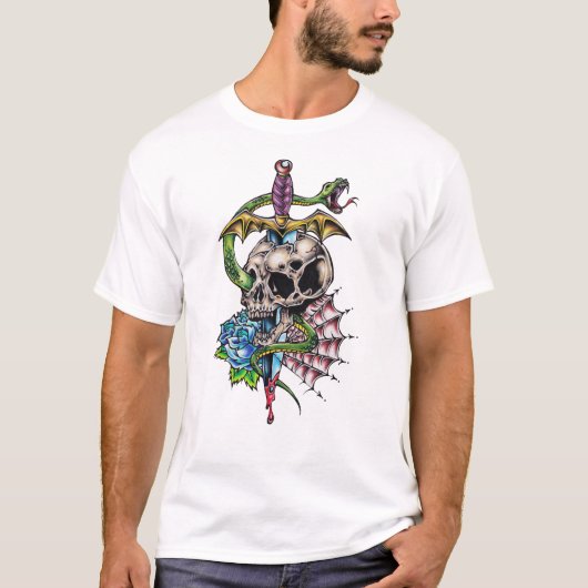Tattoo van de schedel en Dagger T-shirt (Voorkant)