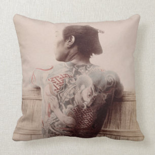 Tattoos van de Japanse Bridegroom, c.1880 (foto) Kussen