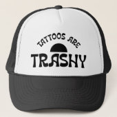 Tattoos zijn trashy trucker hat - met een knipoog pet (Voorkant)