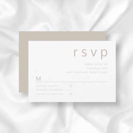 Taupe Beige Minimalist Typography Wedding RSVP Kaartje