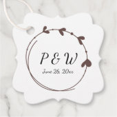 Taupe Eenvoudige Hart Krans Monogram Huwelijk Bedankjes Labels (Voorkant)