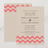 Taupe en Coral Chevron Wedding Invitations Kaart (Voorkant / Achterkant)