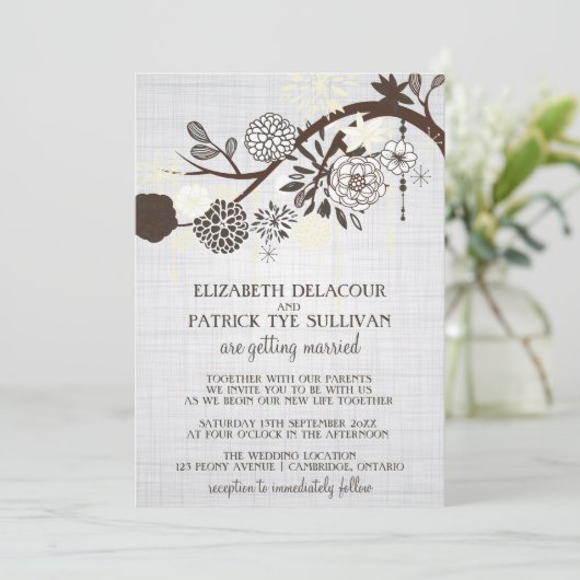 Taupe en Cream Flowers Rustic Wedding Invitation Kaart (Staand voorkant)