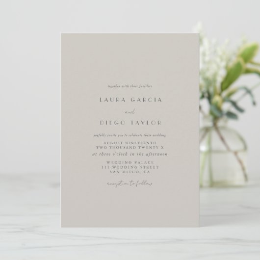 Taupe Formeel Modern Script Bruiloft Kaart (Staand voorkant)