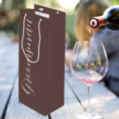 Taupe gestileerde script bruiloft Groomsman Wijn Cadeautas