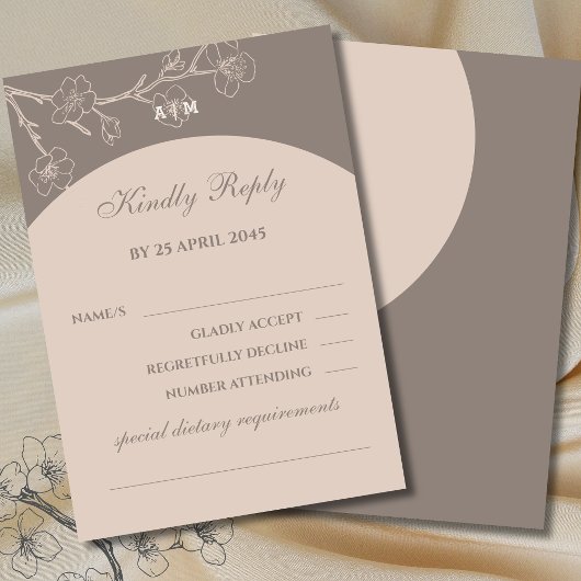 Taupe Monogram Floral Japandi Wedding RSVP Kaart
