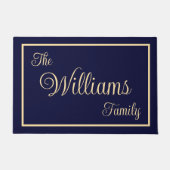Taupe Navy Elegante Script Naam Welkomstgeschenk Deurmat (Voorkant)