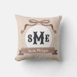 Taupe omgekeerde Griekse Sleutel Boog Monogram Kussen