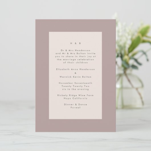 Taupe op Beige Modern Minimalistic Simple Wedding Kaart (Staand voorkant)