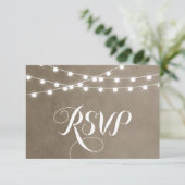 Taupe String Lights Huwelijk RSVP Kaart (Staand voorkant)