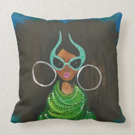 Taurus geüpload in ESSENCE Magazine in 2013 Kussen