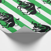 Taurus Horoscope Silhouette on Green Stripe Cadeaupapier (Hoek)