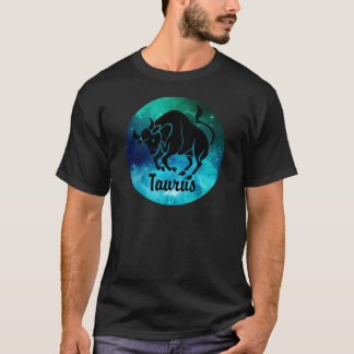 Taurus op ruimteachtergrond t-shirt