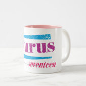 Taurus Paars Tweekleurige Koffiemok (Voorkant rechts)