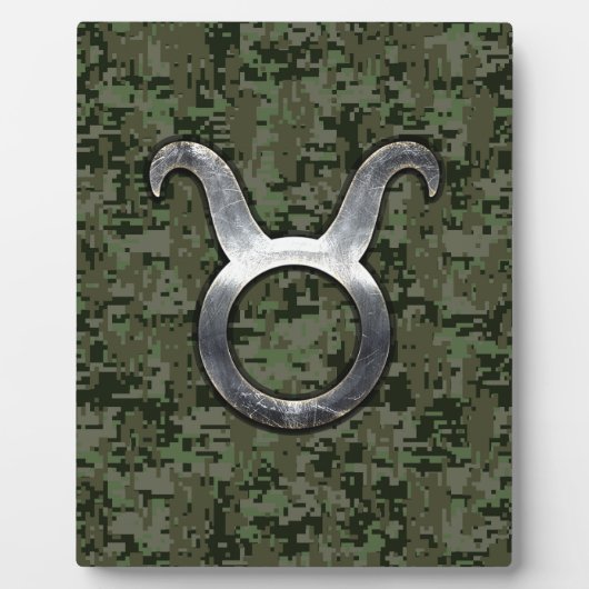 Taurus Sign on Woodland Green Digital Camouflage Fotoplaat (Voorkant)