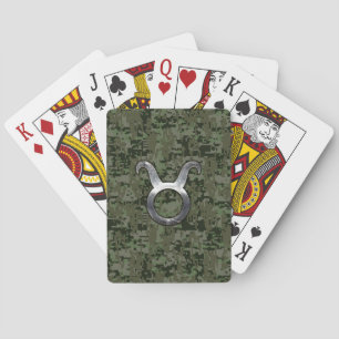 Taurus sterrenbeeldsymbool op groene digitale camo pokerkaarten