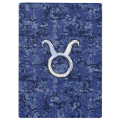 Taurus Zodiac Sign on Blue Digital Camouflage Klembord (Achterkant)