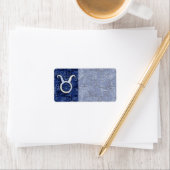 Taurus Zodiac Sign on Navy Blue Digital Camouflage Etiket (Insitu)