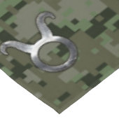 Taurus Zodiac Sign on Woodland Digital Camouflage Tafelkleed (Gekanteld)