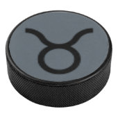 Taurus Zodiac Symbol Standard van Kenneth Yoncich Hockey Puck (3/4)