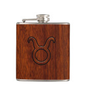 Taurus Zodiac Symbool op Mahogany Decor Heupfles (Voorkant)