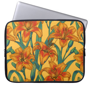 Tawny daglilbloemen, blauw en geel laptop sleeve
