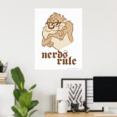 TAZ™ - Nerds Rule Poster (Thuiskantoor)