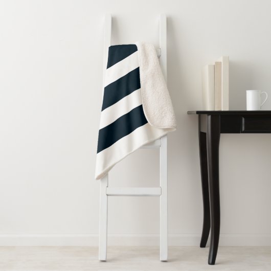 TAZ™ Verbergen in strepen Sherpa Deken (In situ)