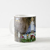 taza Virgen de Covadonga en Asturias, España Koffiemok (Voorkant links)
