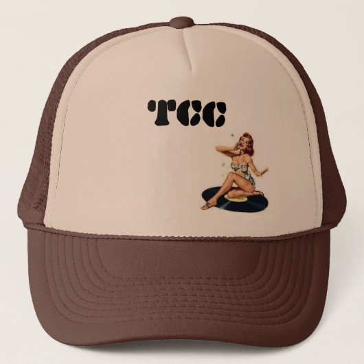 TCC pin-up on vinyl Trucker Hat Trucker Pet (Voorkant)