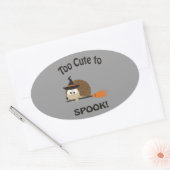 Te gek voor woorden. Egel Witch Ovale Sticker (Envelop)