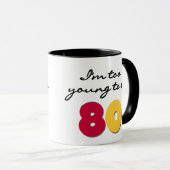 Te jong om 80 te zijn mok (Voorkant rechts)